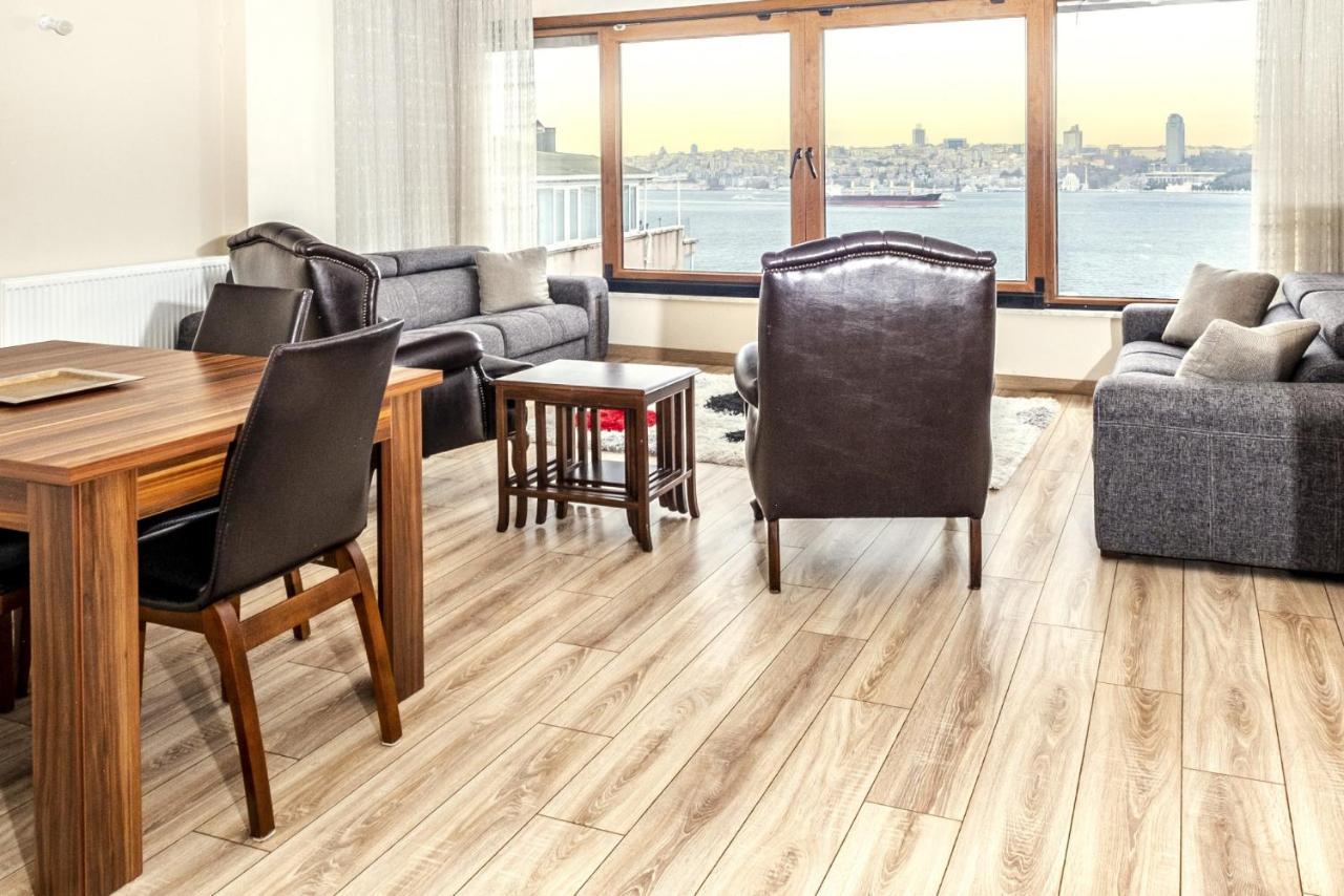 Flat With Sea View Near Uskudar Ferry Station Apartamento Estambul Exterior foto